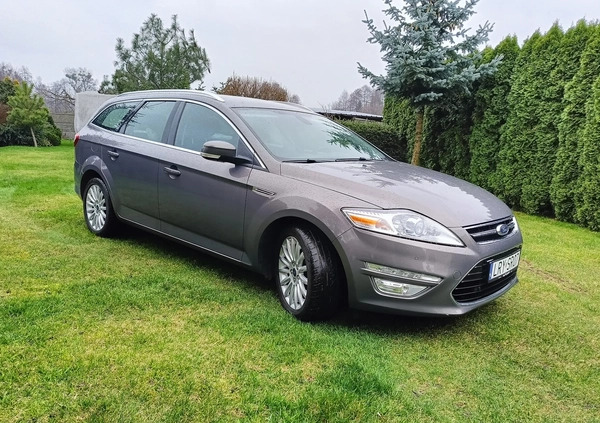 Ford Mondeo cena 39000 przebieg: 170000, rok produkcji 2013 z Dęblin małe 232